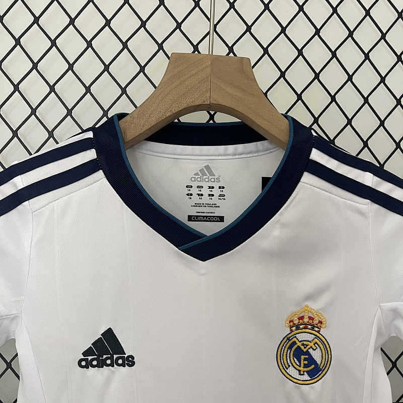 Real Madrid12/13 kids Real Madrid12/13 home size: 16-28 3