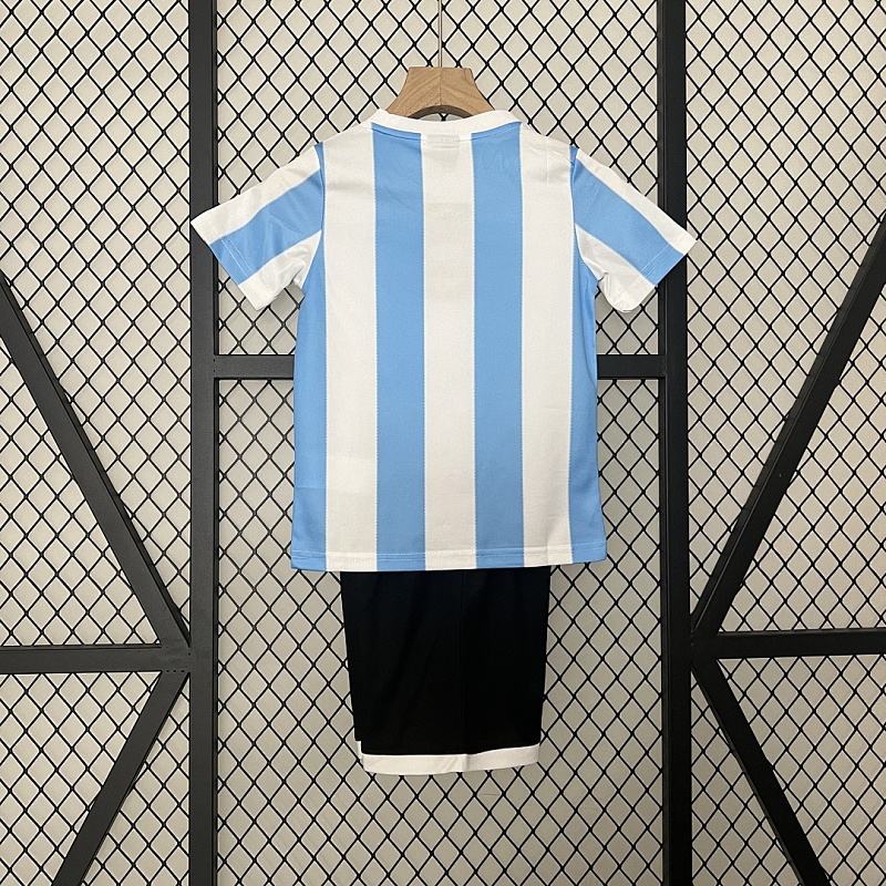 Argentina1986 size: kids Argentina1986 home size: 16-28 2