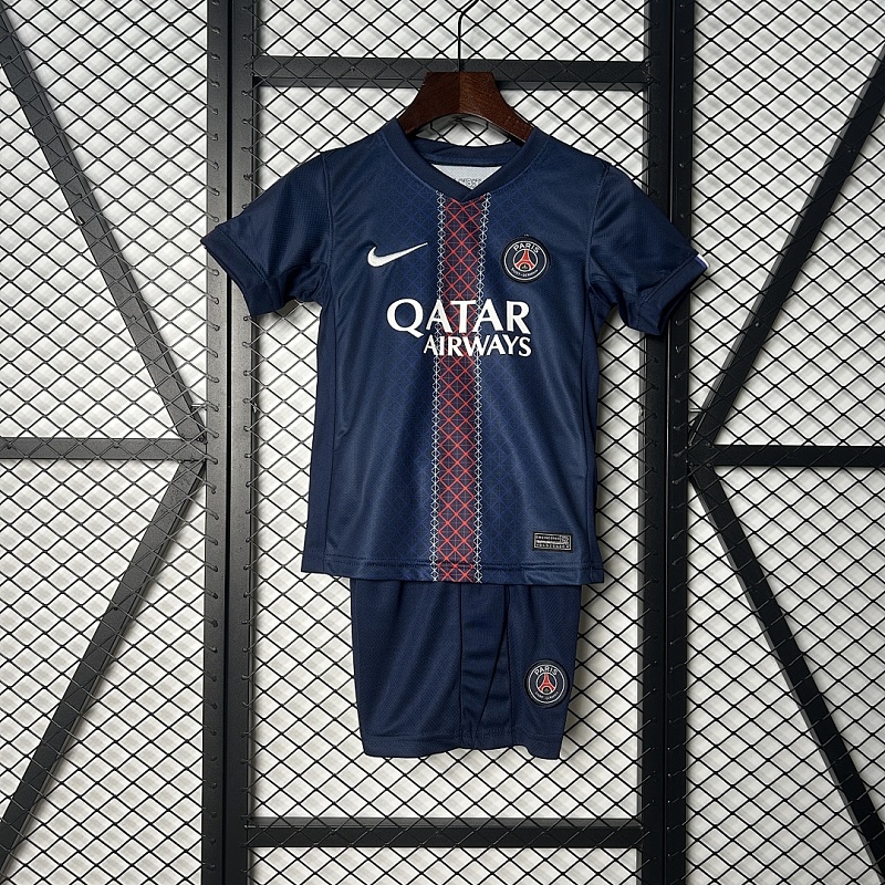 PSG 25/26 kids PSG home size: 16-28
