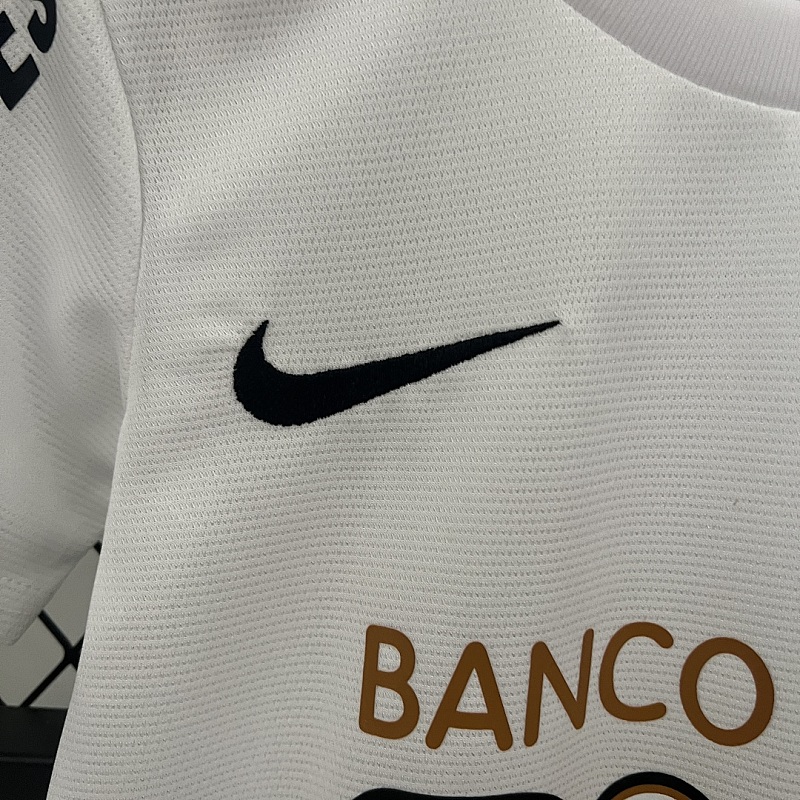Santos kids Santos 11/12 home size: 16-28 4
