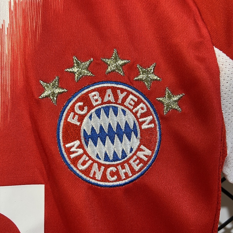 Bayern Munich 25/26 kids Bayern Munich home size: 16-28 5