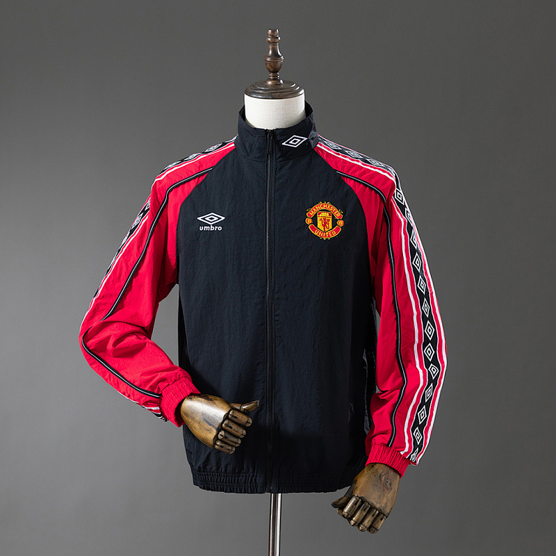 M-U Windbreaker 25/26 M-U Windbreaker S-XXL
