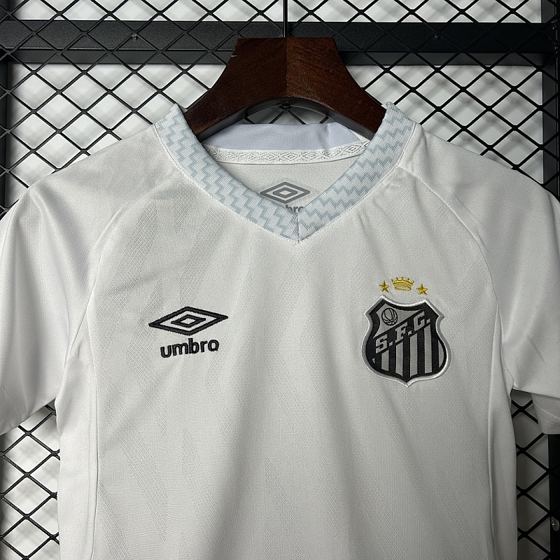 Santos 25/26 kids Santos home size: 16-28 7