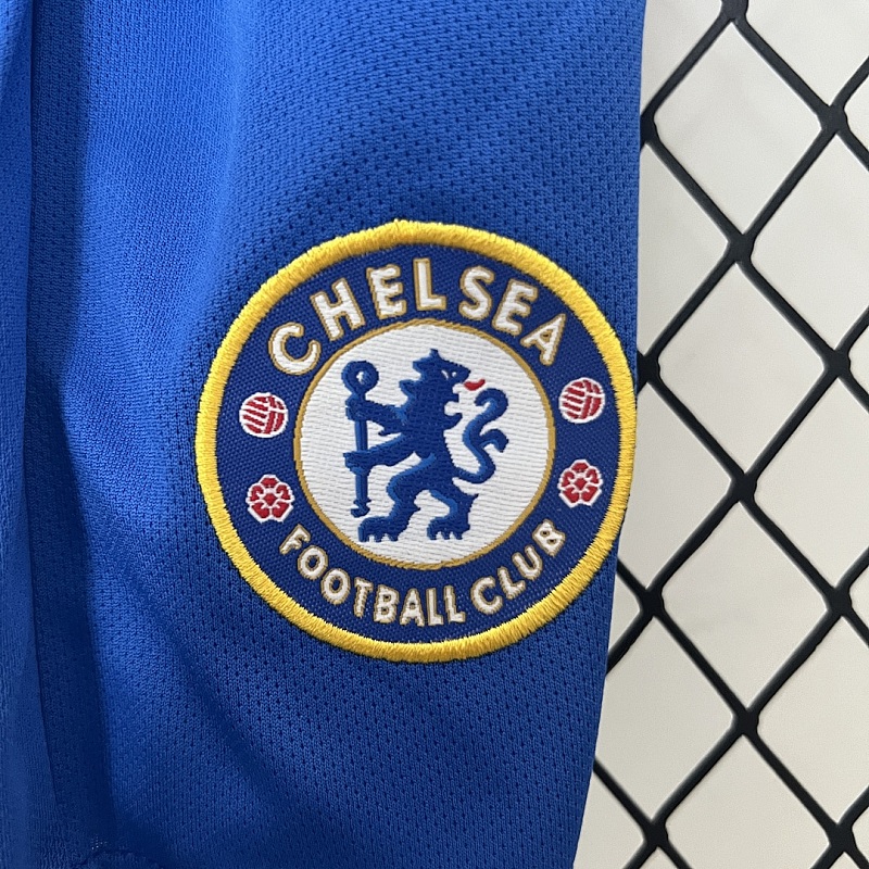 Chelsea kids Chelsea 08/09 Champions League home game size: 16-28 10