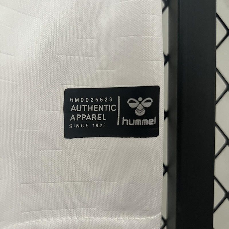 Denmark S-XXL Denmark Away S-XXL 8
