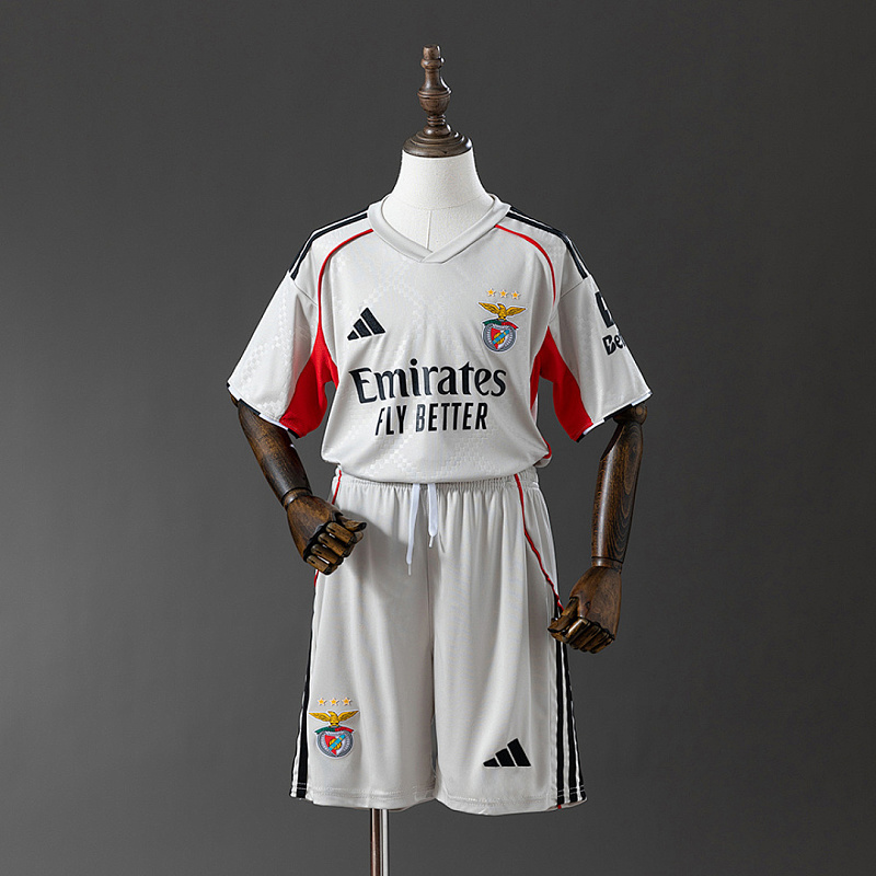 Benfica 25/26 Kids Benfica away Size: 16-28