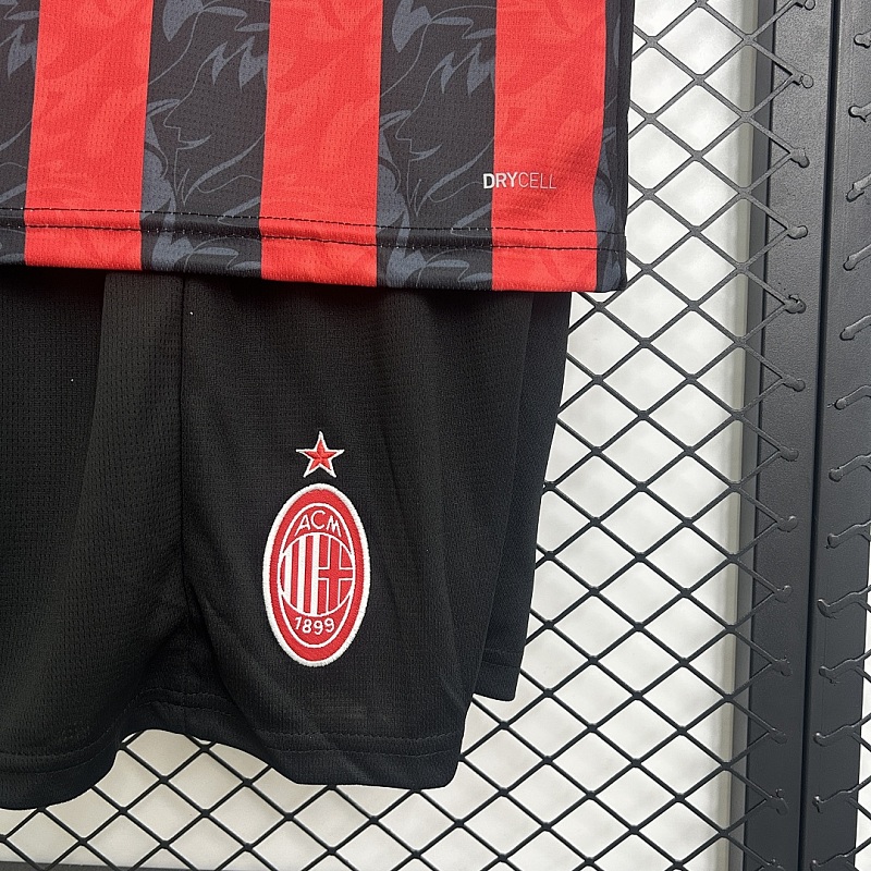 Milan 25/26 kids AC Milan home size: 16-28 2