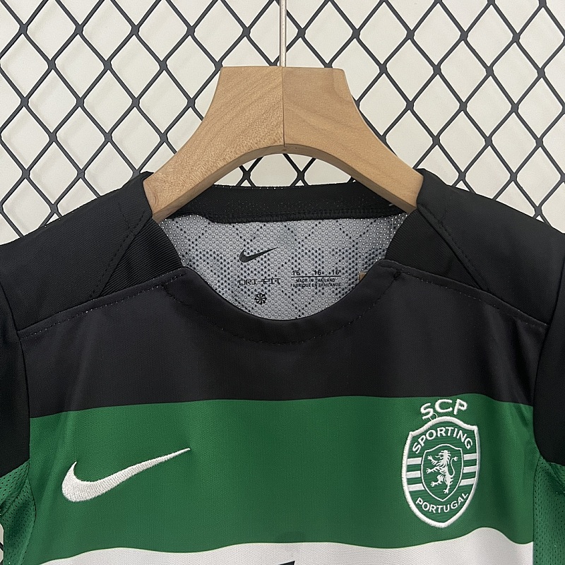 Sporting CP 24/25 Kids Sporting Lisbon Home Size: 16-28 3