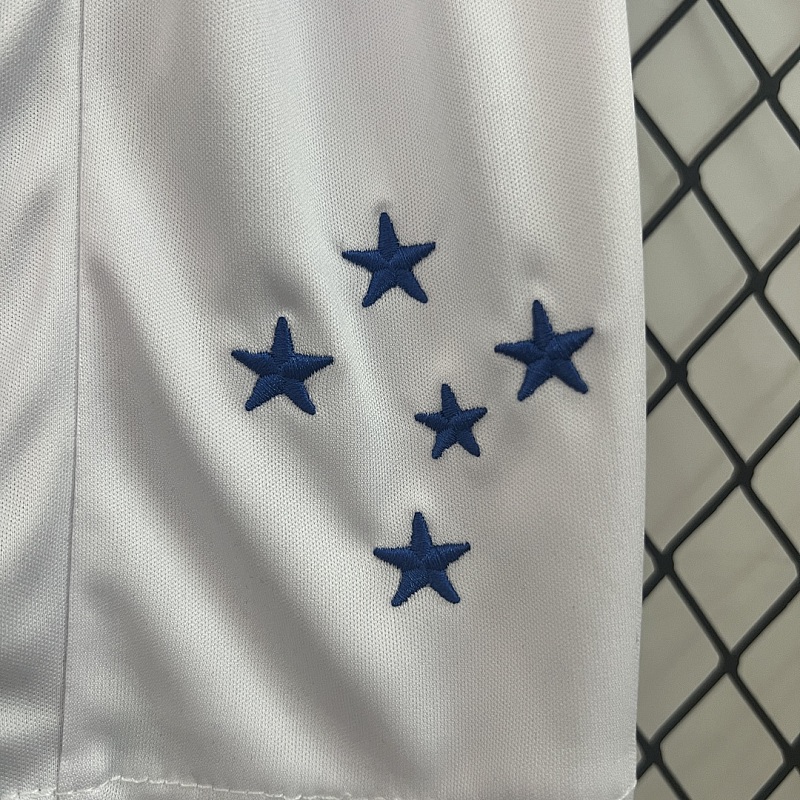 Cruzeiro 24/25 kids Cruzeiro Home size: 16-28 8