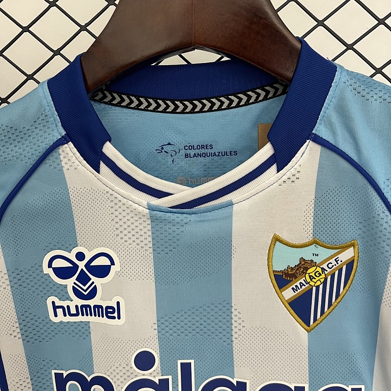 Málaga Size: 25/26 Kids Málaga Home Size: 16-28 9