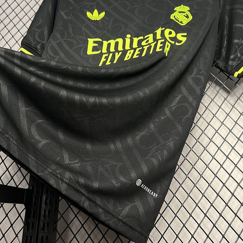 Real Madrid Real Madrid 2024/25 X BLACK AND NEON UNIQUE Jersey S-XXL 3