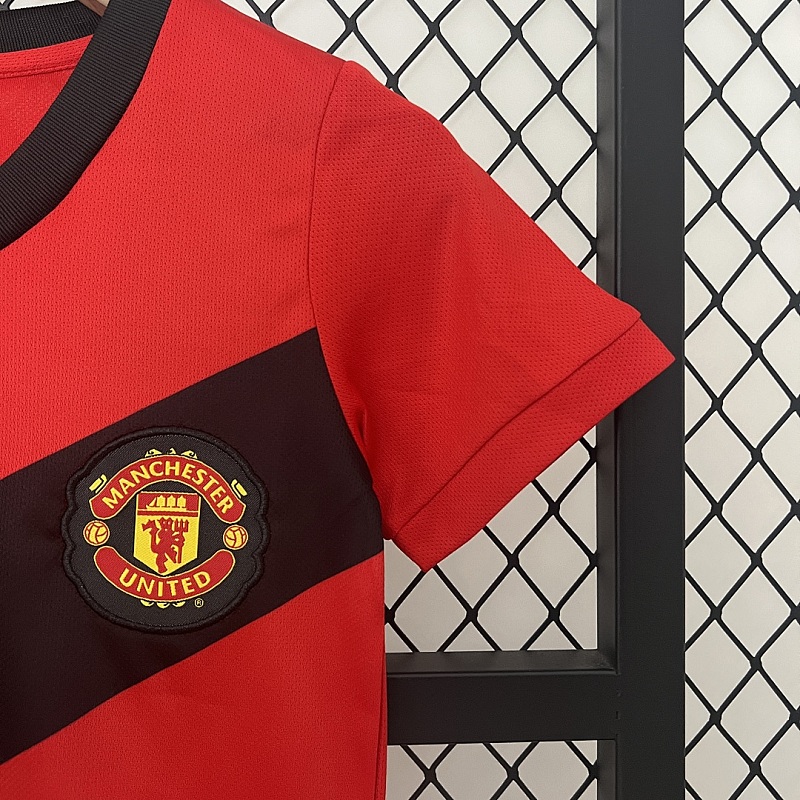 M-U size: kids M-U 09/10 home size: 16-28 8