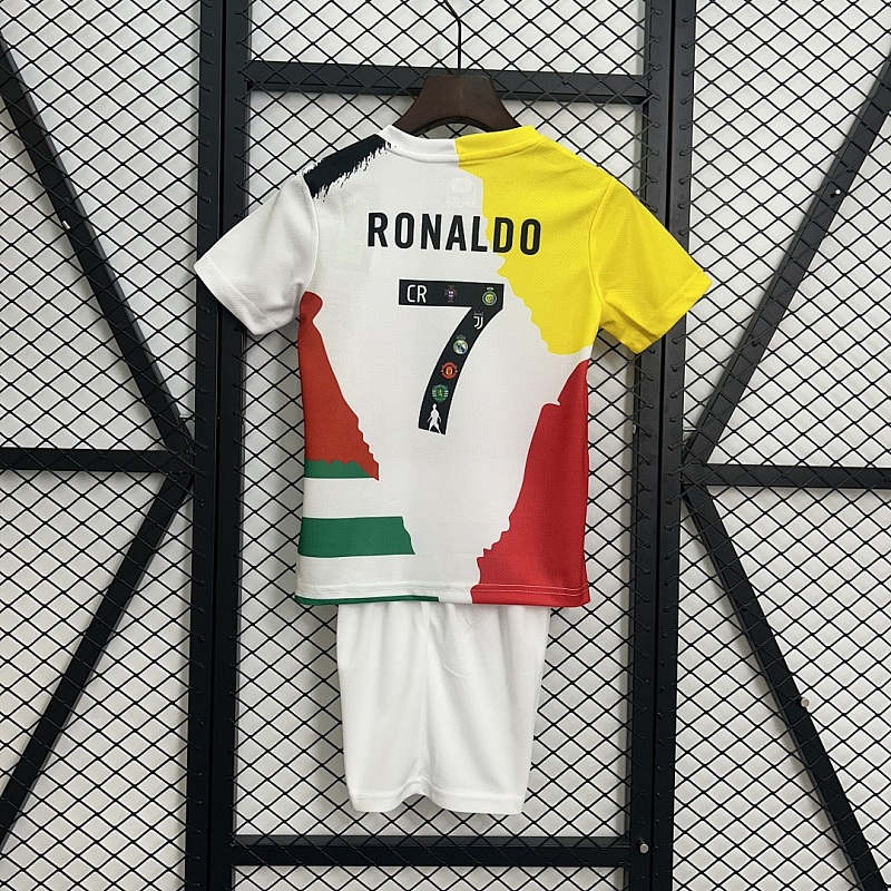 Cristiano Ronaldo kids Cristiano Ronaldo Commemorative Edition 16-28 2