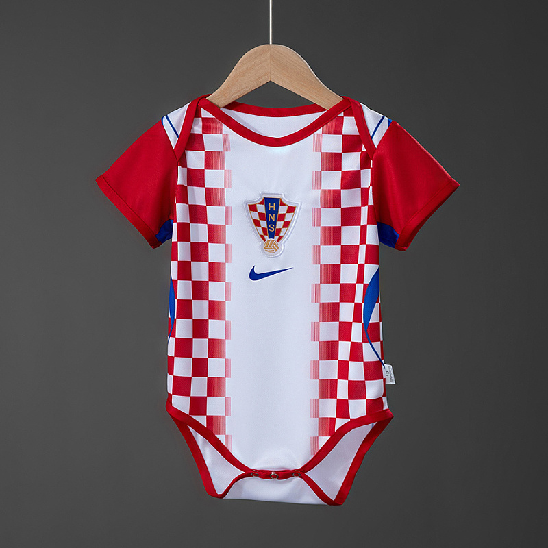 Croazia Croatia 26/27 Baby Home Jersey Size 9/12