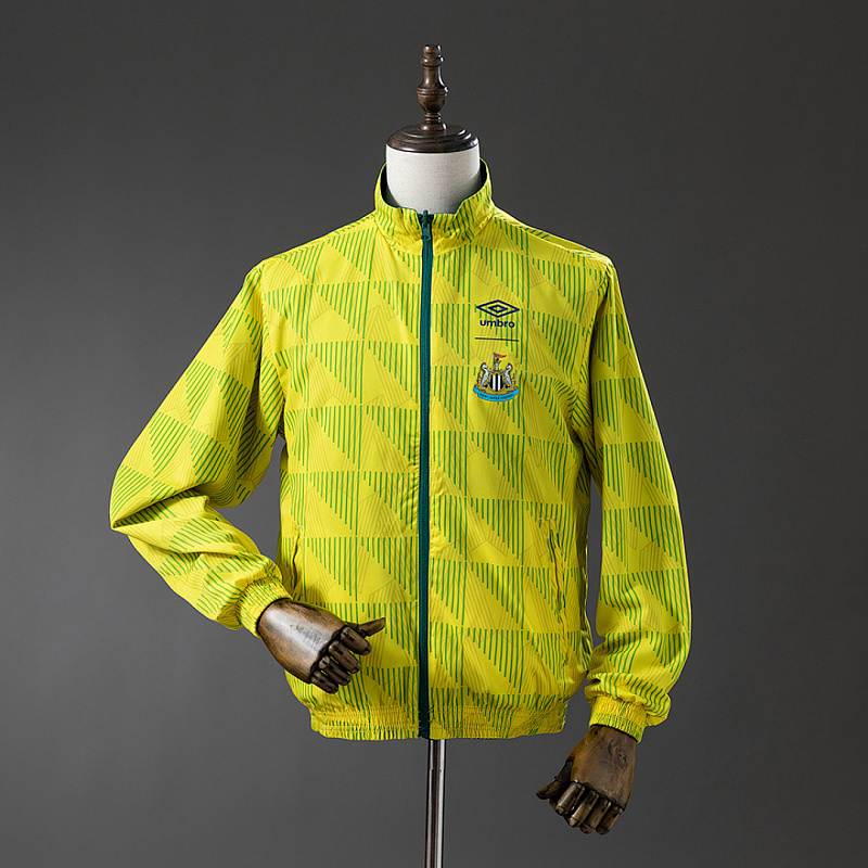 Newcastle Newcastle United Reversible Jacket Windbreaker - Army Green & Yellow S-XXL 3