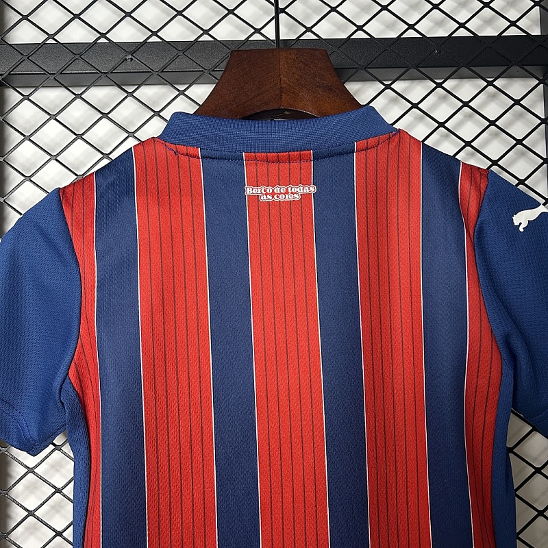 Bahia size: 25/26 kids Bahia Away size: 16-28 4