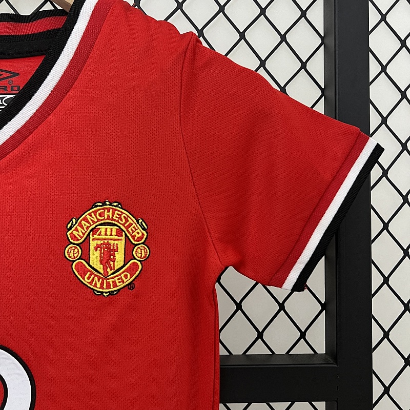 M-U size: kids M-U 00/01 home size: 16-28 6