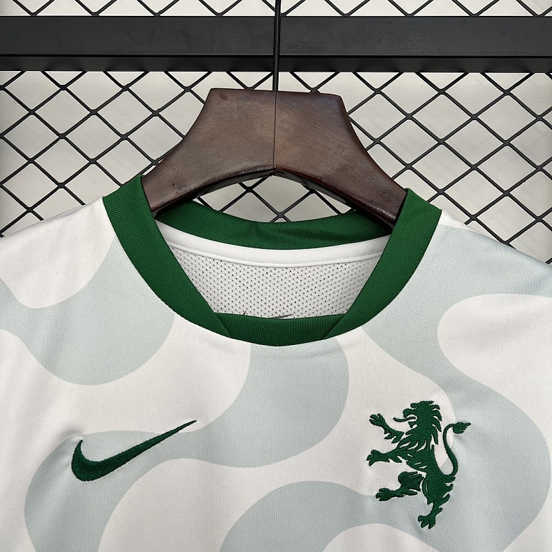 Sporting CP 25/26 Sporting Lisbon Away Size: 16-28 10
