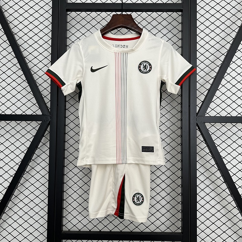 Chelsea 25/26 Kids Chelsea Away Size: 16-28