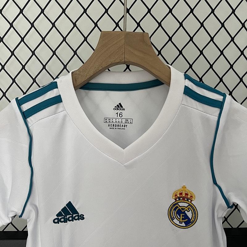 Real Madrid kids Real Madrid 17/18 home size: 16-28 3