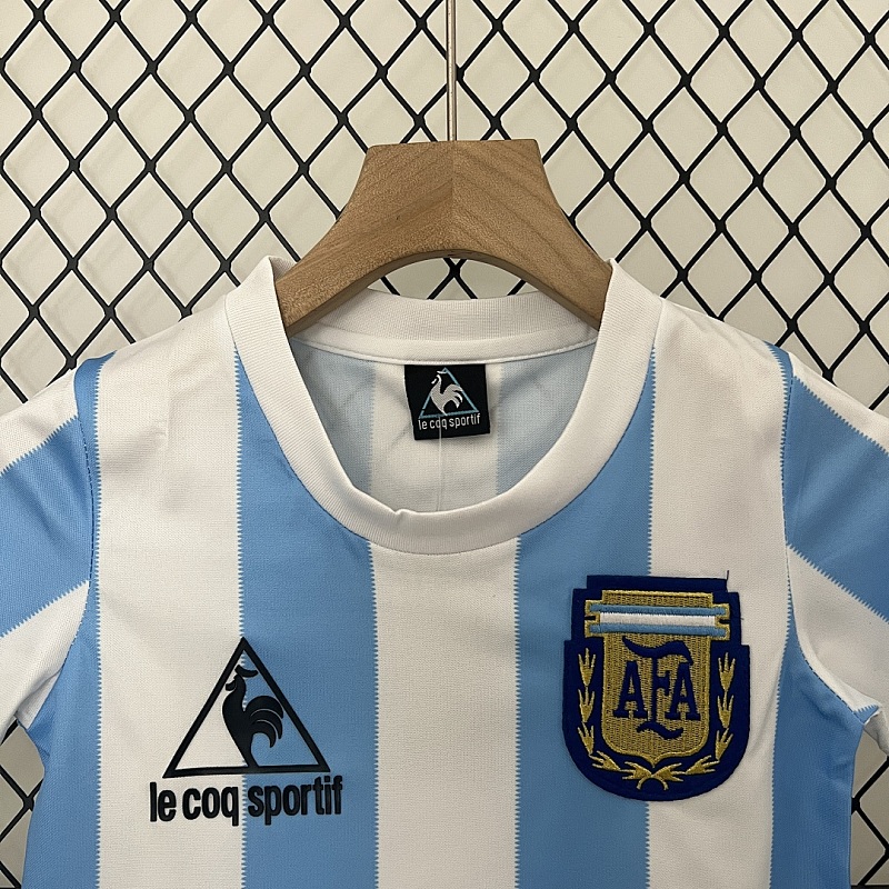Argentina1986 size: kids Argentina1986 home size: 16-28 3