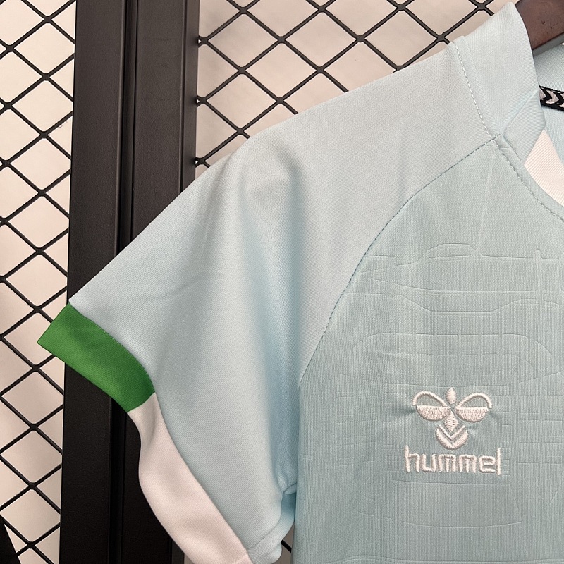 Real Betis 25/26 Real Betis Away Size: 16-28 7