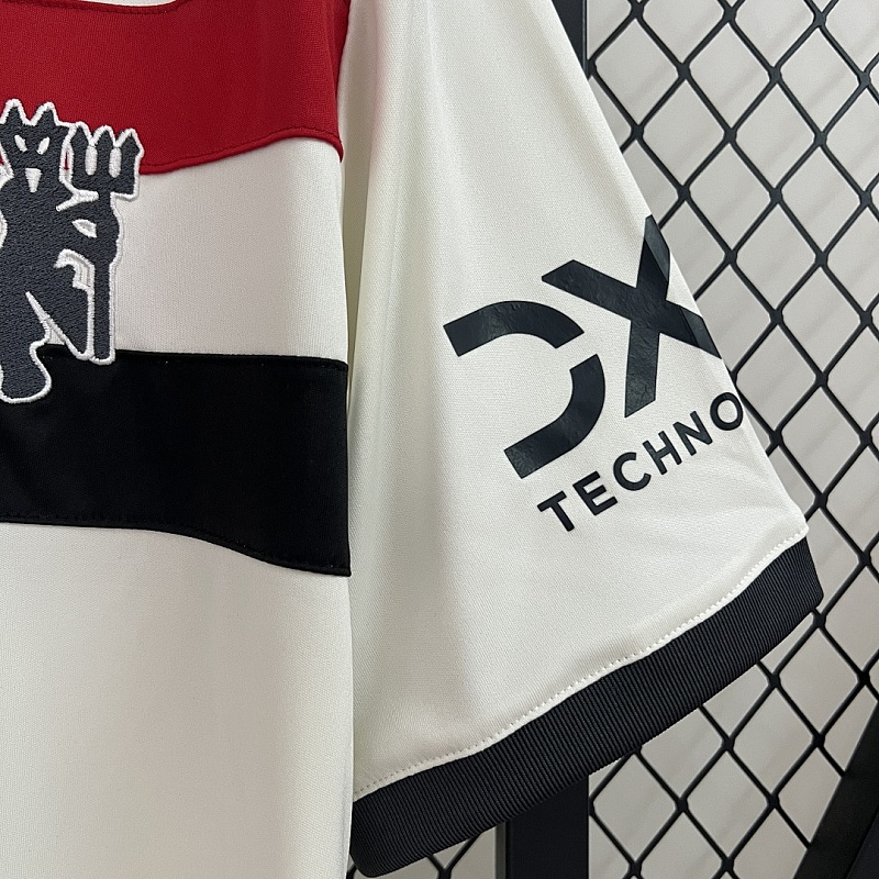 M-U S-4XL 24/25 M-U Third Away S-4XL 8