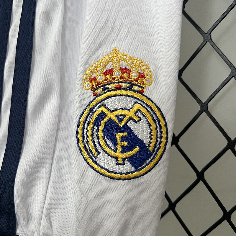 Real Madrid12/13 kids Real Madrid12/13 home size: 16-28 8