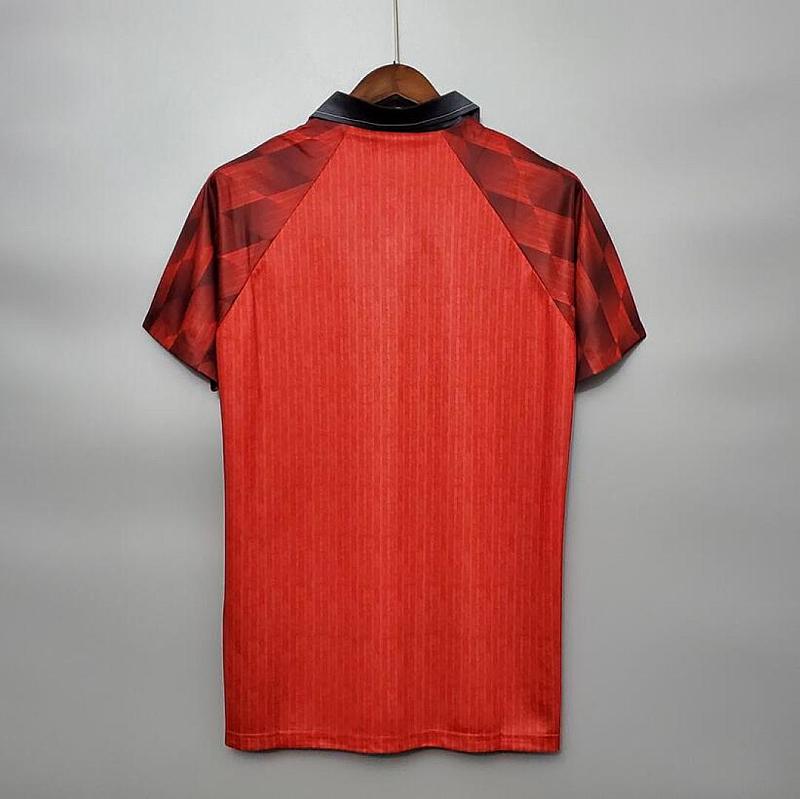 Manchester United Retro 1996 Manchester United home S-XXL 9