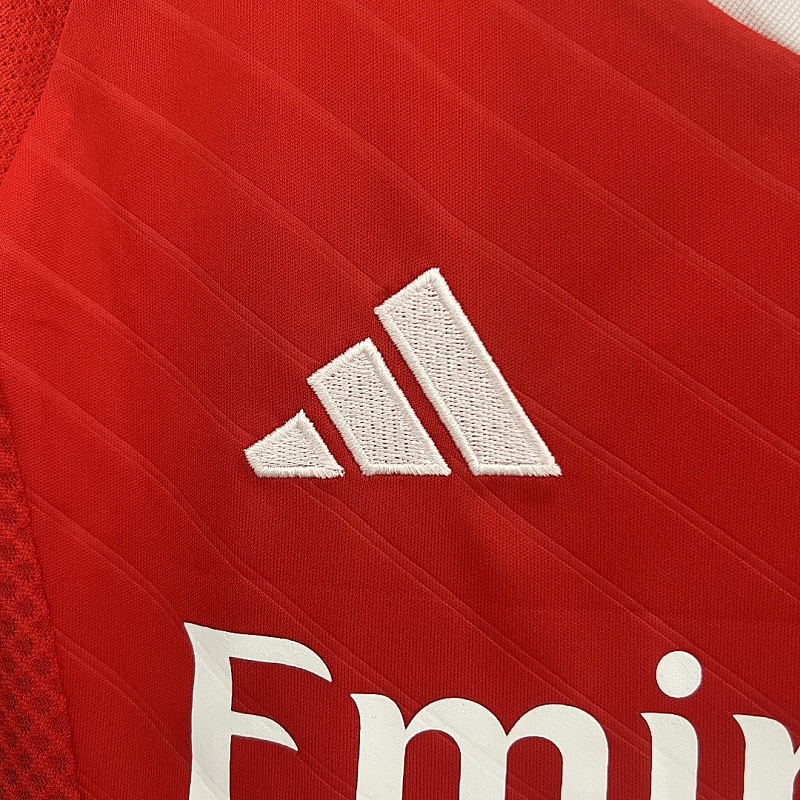 Benfica 24/25 Kids Benfica Home Size: 16-28 4