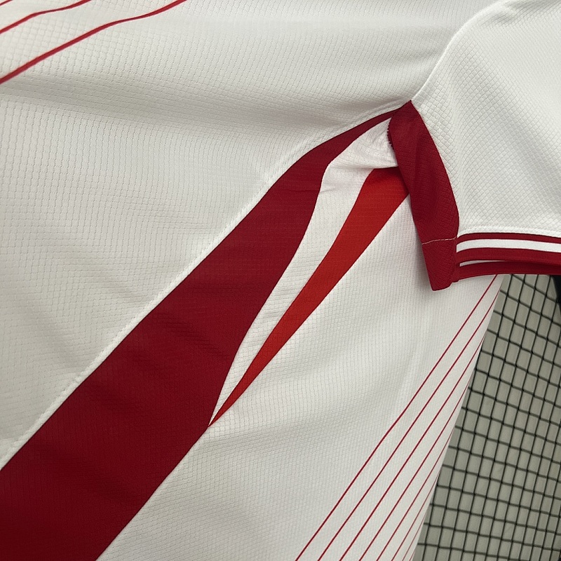 Canada S-XXL Canada Away S-XXL 7