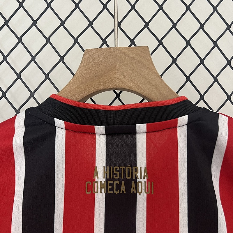 São Paulo 24/25 kids Sao Paulo away size: 16-28 10