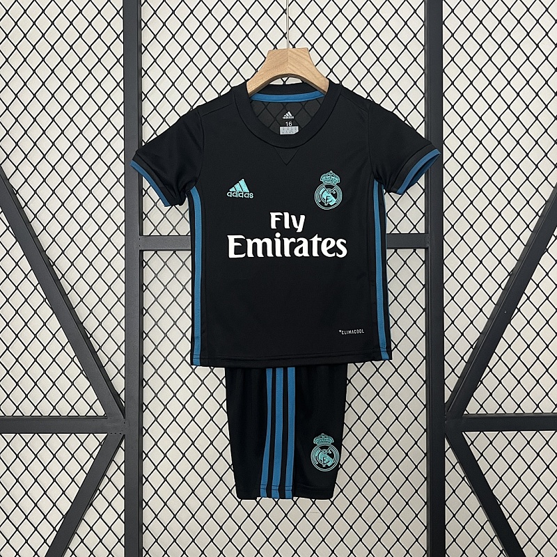 Real Madrid kids Real Madrid 17/18 away size: 16-28