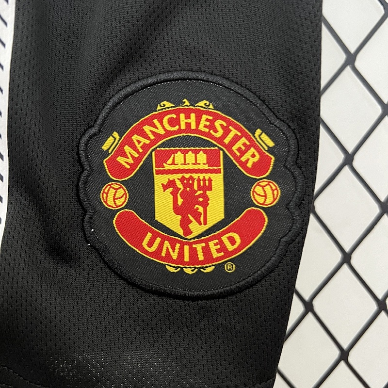 M-U Champions kids M-U 10/11 Champions League away size: 16-28 11