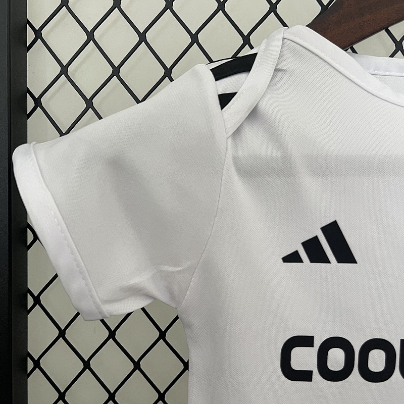 Baby colo 24/25 Baby colo colo home size: 9-12 4