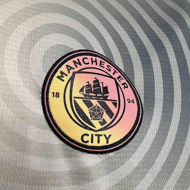 Manchester City Manchester City 2024/25 Fourth Jersey 5