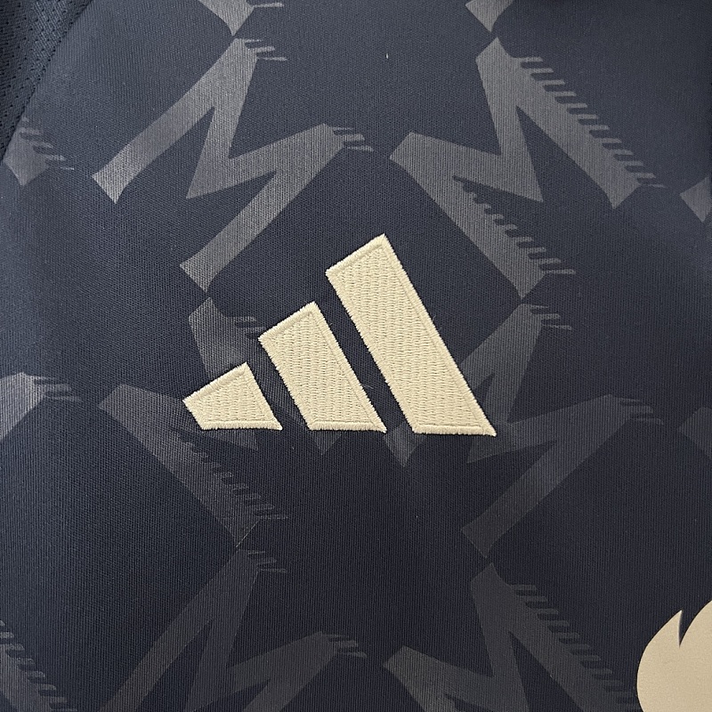 M-U S-4XL 24/25 M-U away S-4XL 4