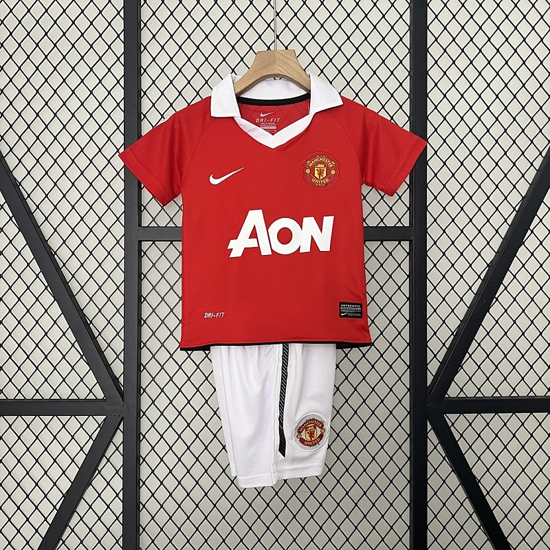 M-U size: kids M-U 10/11 home size: 16-28