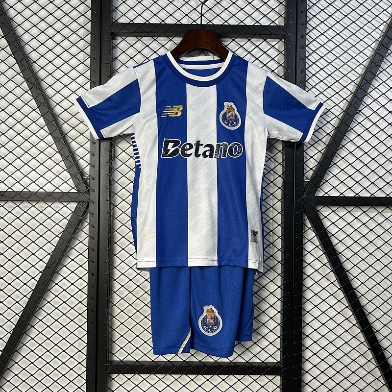 Porto 25/26 Kids Porto Home Size: 16-28
