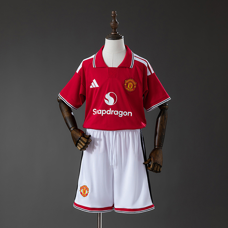 M-U Kit M-U 26/27 Home Kids Kit Jersey Size 16-28