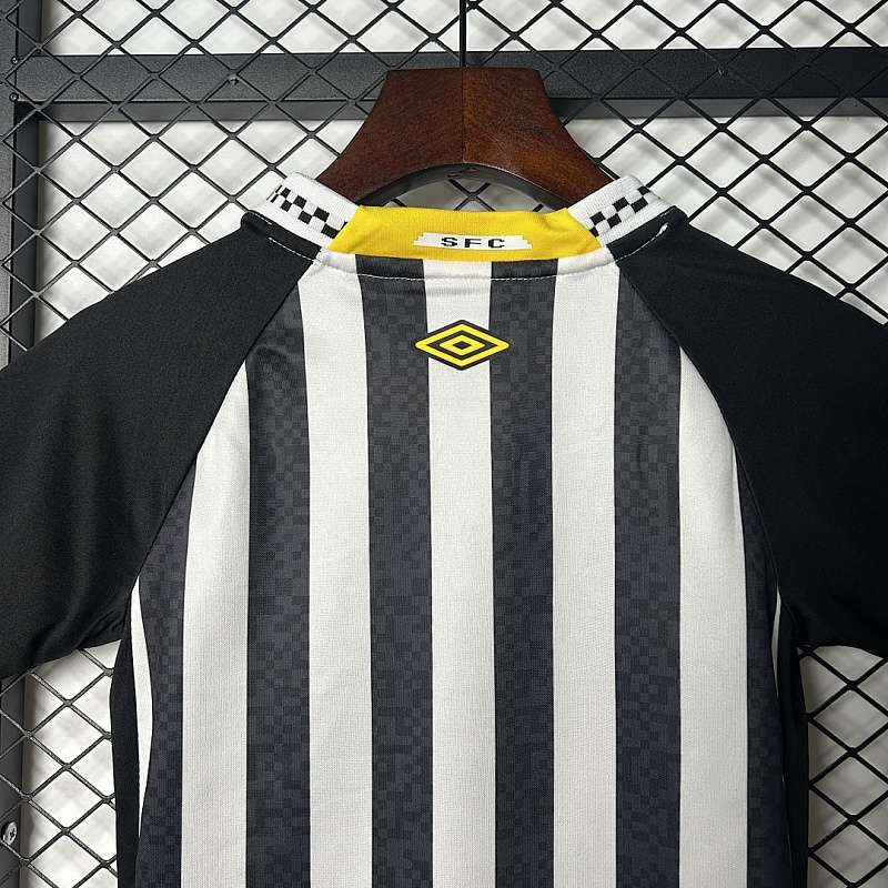 Santos 25/26 kids Santos Away size: 16-28 6
