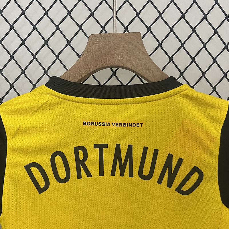 Borussia Dortmund 24/25 kids Dortmund home size: 16-28 8