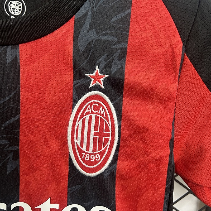 Milan 25/26 kids AC Milan home size: 16-28 4