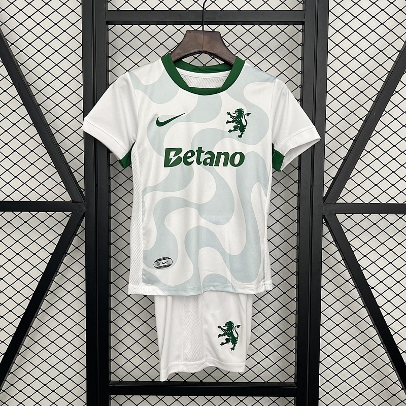 Sporting CP 25/26 Sporting Lisbon Away Size: 16-28