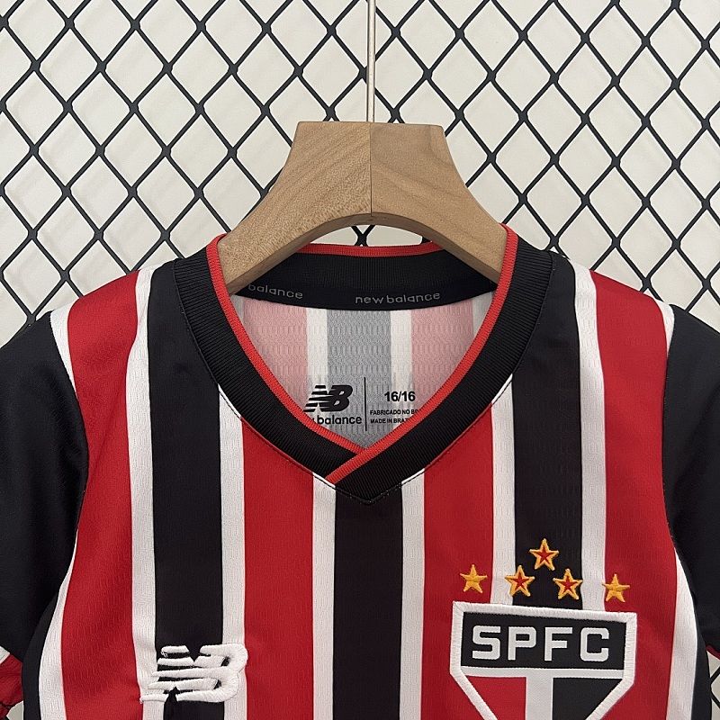 São Paulo 24/25 kids Sao Paulo away size: 16-28 3