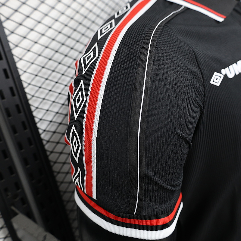 M-U Special 98/99 Player M-U Special Edition S-XXL 8