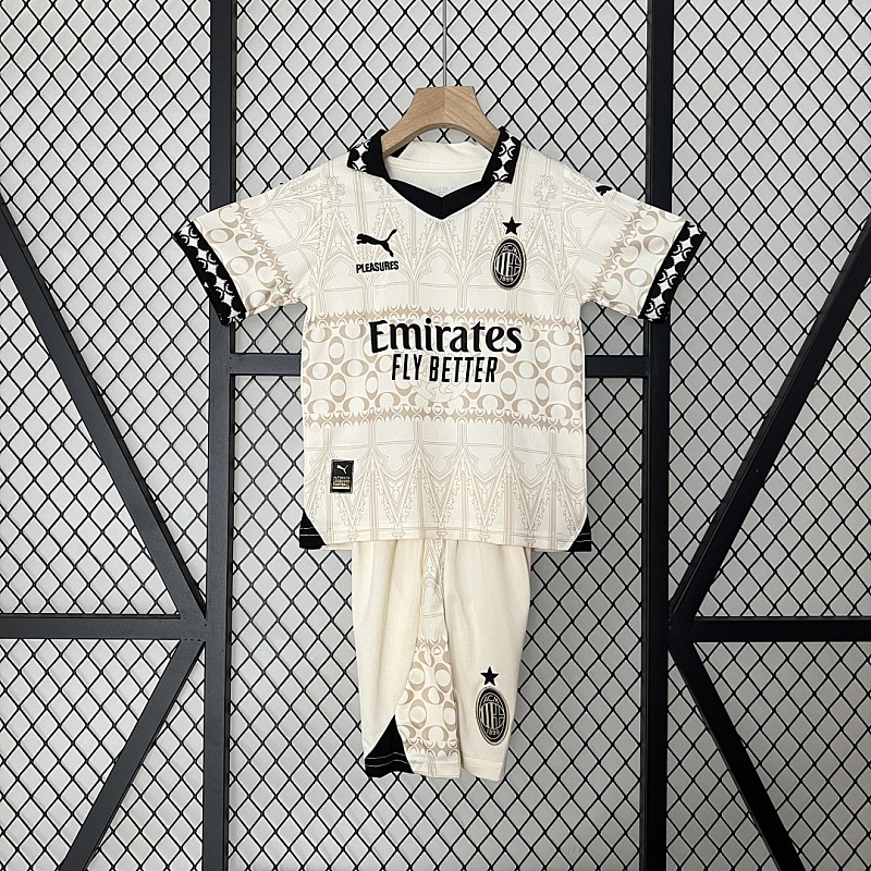 Milan 24/25 kids AC Milan special edition size: 16-28