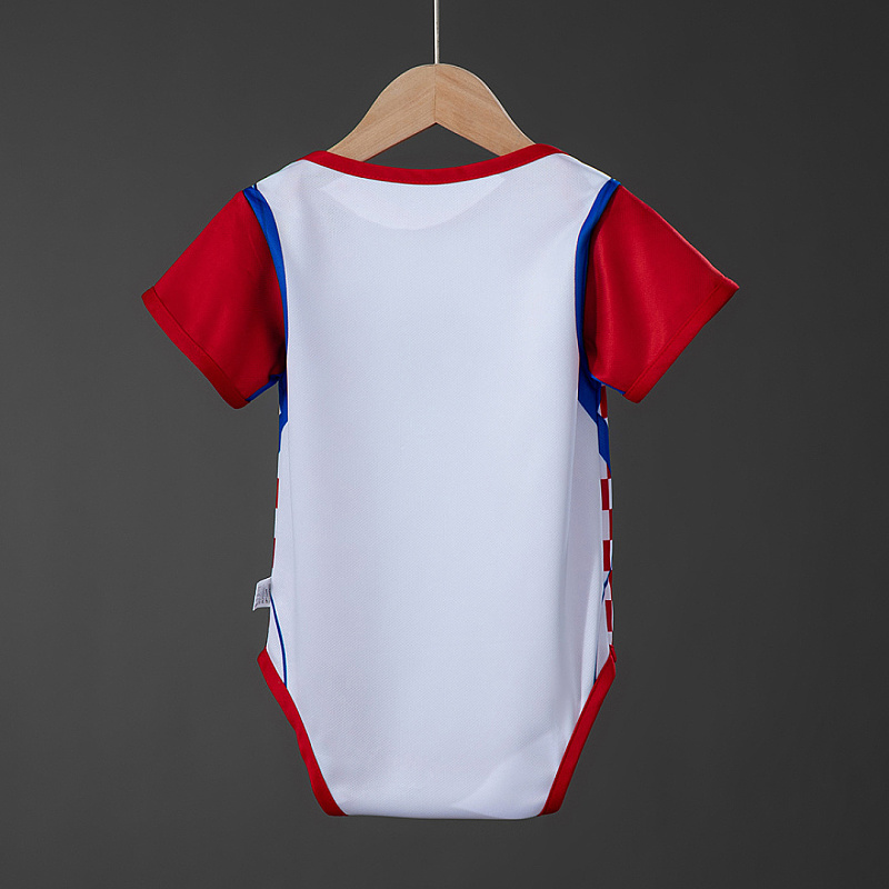 Croazia Croatia 26/27 Baby Home Jersey Size 9/12 2