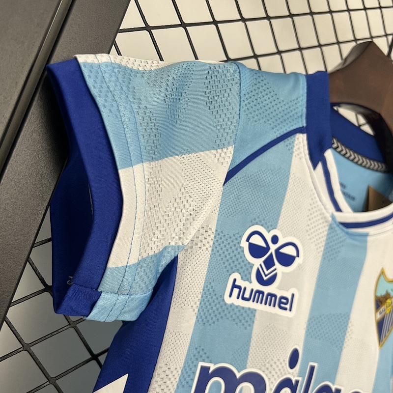 Málaga Size: 25/26 Kids Málaga Home Size: 16-28 10