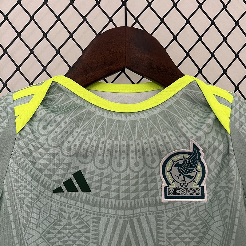 Messico Baby Mexico Away Size: 9-12 3